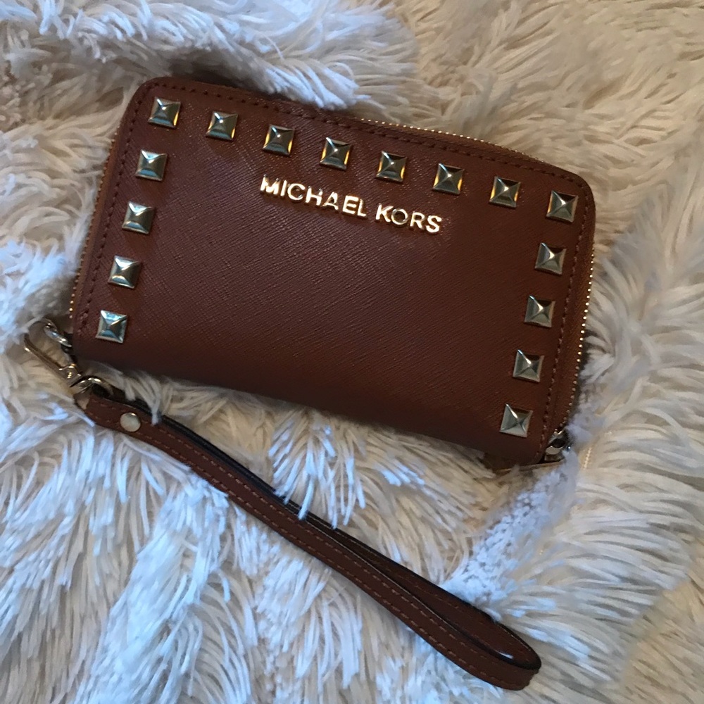 Michael Kors Wristlet/Wallet